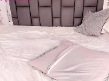 Joyce_Park_ Chaturbate stream image from May 21, 2025