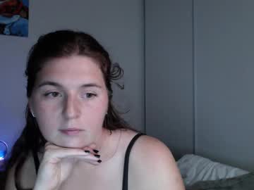 Your_Ariell Chaturbate stream image from May 21, 2025