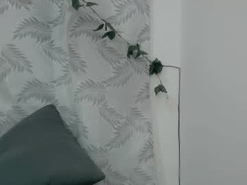 Zoe_Velvet Chaturbate stream image from May 21, 2025
