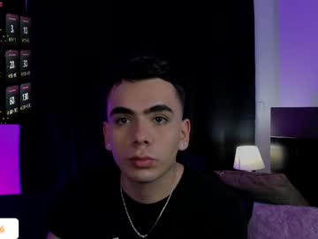 Jey_Keler Chaturbate stream image from May 22, 2025