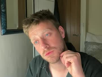 Jjjamesxx Chaturbate stream image from May 22, 2025