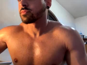 Lucasfit24 Chaturbate stream image from May 22, 2025