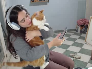 Luisininagene Chaturbate stream image from May 22, 2025