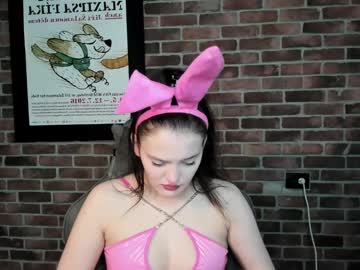 Enchatressss Chaturbate stream image from May 22, 2025