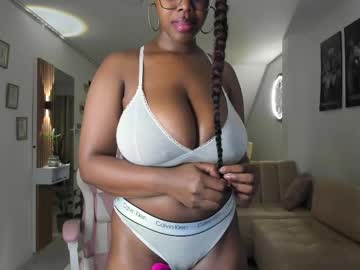 Rosebig Chaturbate stream image from May 22, 2025