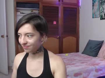 Alicee_Logan_ Chaturbate stream image from May 22, 2025