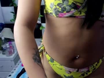 Arianaa_Tompsoon Chaturbate stream image from May 22, 2025