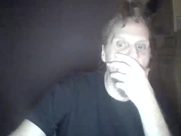 Barrett4200 Chaturbate stream image from May 22, 2025
