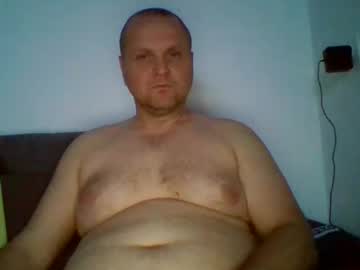 Ferkooo111 Chaturbate stream image from May 22, 2025
