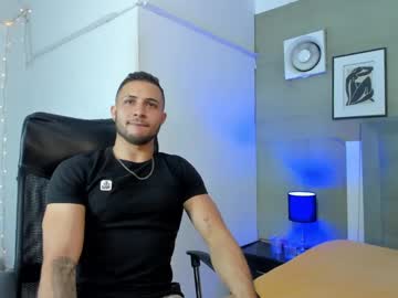 Jhonny_Flames7 Chaturbate stream image from May 22, 2025