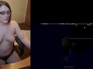 Brittherself Chaturbate stream image from May 22, 2025