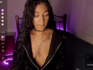 Soyvane Chaturbate stream image from May 22, 2025
