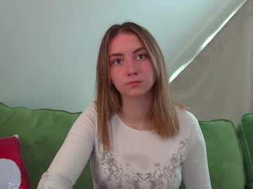 Amalialambert Chaturbate stream image from May 22, 2025