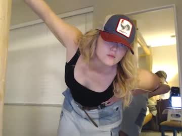 Battle_Blonde Chaturbate stream image from May 22, 2025