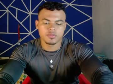 Luke_Trains Chaturbate stream image from May 22, 2025