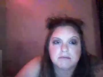 Xtinaloo Chaturbate stream image from May 22, 2025