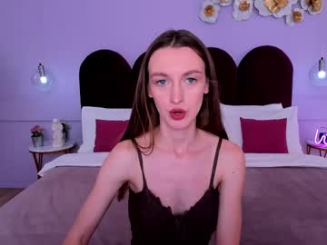 Agataparadise Chaturbate stream image from May 22, 2025