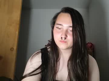 Nonbinarybeauty20 Chaturbate stream image from May 22, 2025