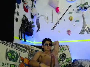 Sr_Alexander01 Chaturbate stream image from May 22, 2025