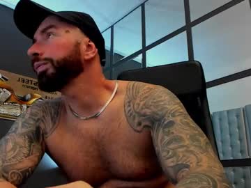 Arongrant Chaturbate stream image from May 22, 2025