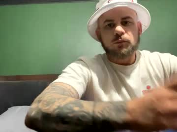 Doublebandman Chaturbate stream image from May 22, 2025