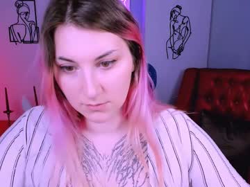 Lora_Fairy Chaturbate stream image from May 22, 2025