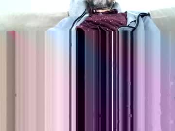 Bigboadick Chaturbate stream image from May 22, 2025