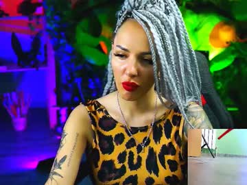 Monicamaxwel Chaturbate stream image from May 22, 2025