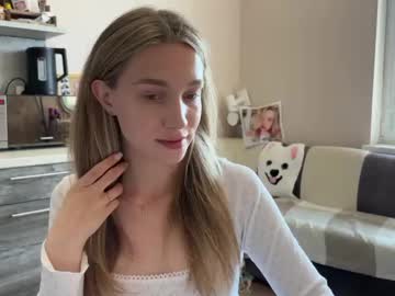 Amy_Meoww Chaturbate stream image from May 22, 2025