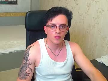 Felixstark Chaturbate stream image from May 22, 2025