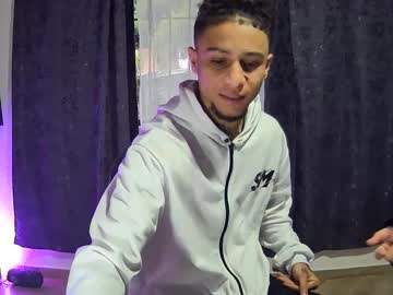 Juantanned Chaturbate stream image from May 22, 2025