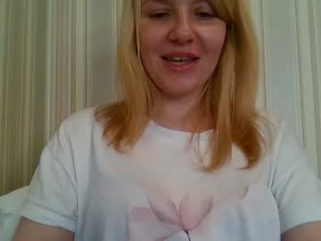 Urbadkitty Chaturbate stream image from May 22, 2025