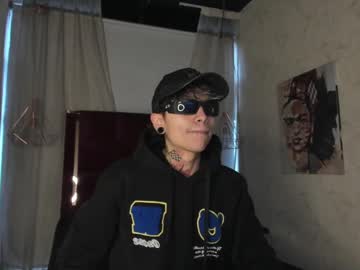 Acidmilo Chaturbate stream image from May 22, 2025