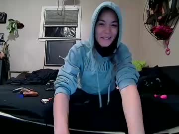 Kinkykumiho Chaturbate stream image from May 22, 2025