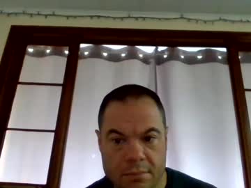 Newguy81240 Chaturbate stream image from May 22, 2025