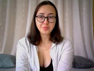 Cherryspell Chaturbate stream image from May 22, 2025