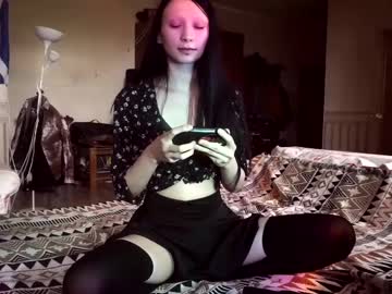 Hornymoon666 Chaturbate stream image from May 22, 2025