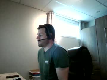 Hurley7890 Chaturbate stream image from May 22, 2025