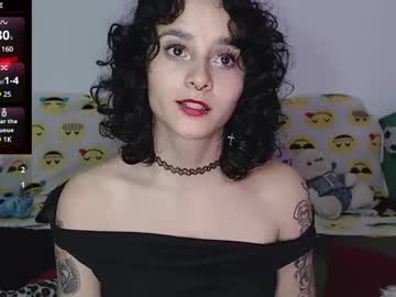 Julietajaguar Chaturbate stream image from May 22, 2025