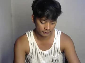 Julz_Alwayshorny Chaturbate stream image from May 22, 2025