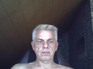 Knipser04 Chaturbate stream image from May 22, 2025