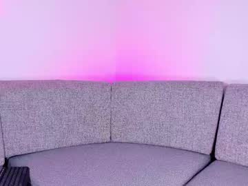 Softvampire Chaturbate stream image from May 22, 2025