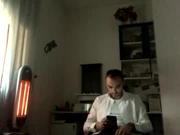 Vinmin90 Chaturbate stream image from May 22, 2025