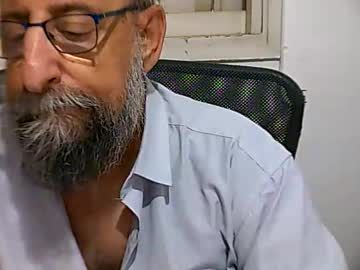 Casual53 Chaturbate stream image from May 22, 2025