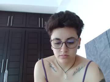 Connie_58 Chaturbate stream image from May 22, 2025