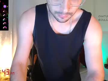 Julian1225_ Chaturbate stream image from May 22, 2025