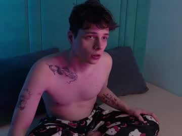 Kith_Foster Chaturbate stream image from May 22, 2025