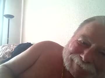 Louis_Chokdee Chaturbate stream image from May 22, 2025