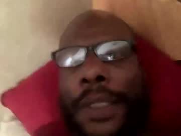 Mrgoodhands2ya Chaturbate stream image from May 22, 2025