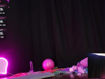 Mshugnkiss Chaturbate stream image from May 22, 2025